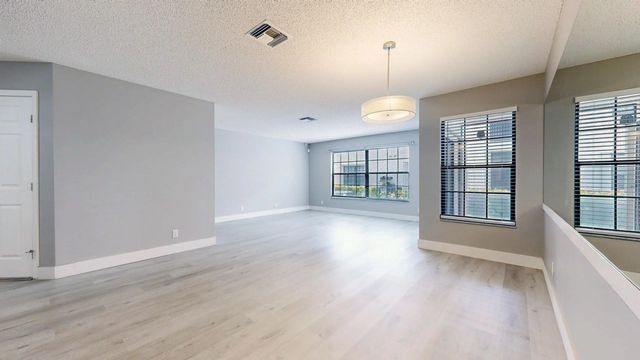 4 of 70 - 3284 Jog Park Drive, Greenacres, FL