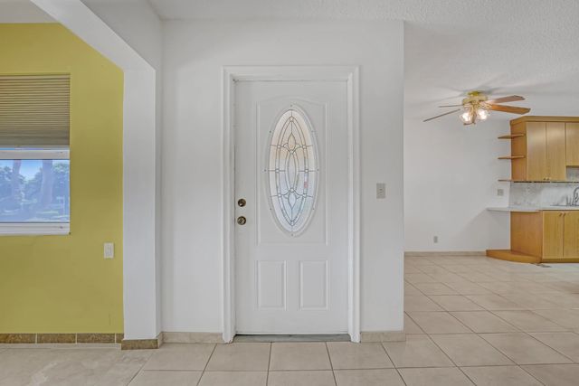 4 of 30 - 122 Stratford I, West Palm Beach, FL