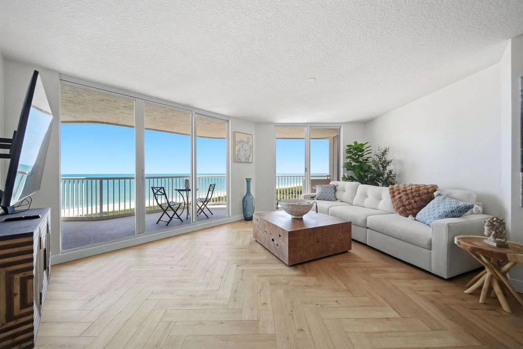 5051 N Highway A1a #11-2, Hutchinson Island