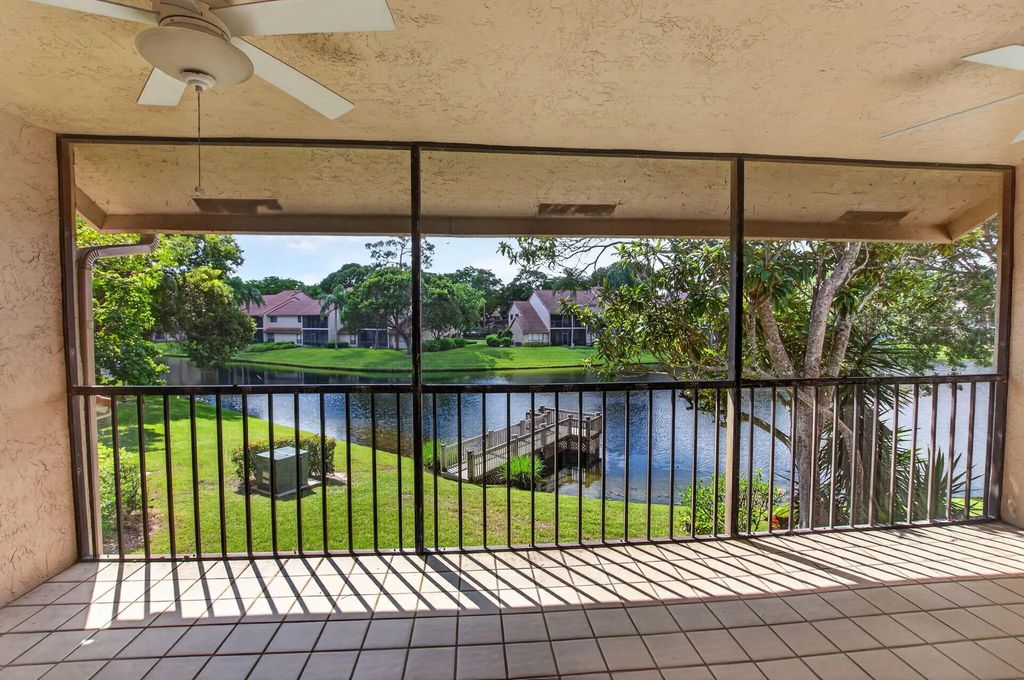 5621 Coach House Circle, Boca Raton