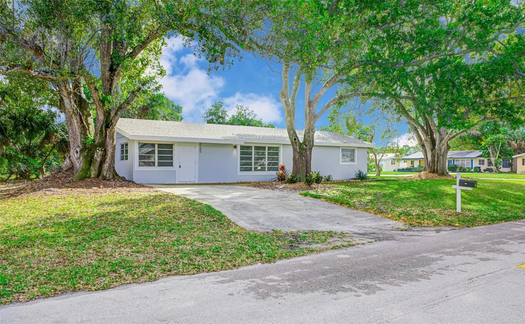 3105 18th Street, Vero Beach