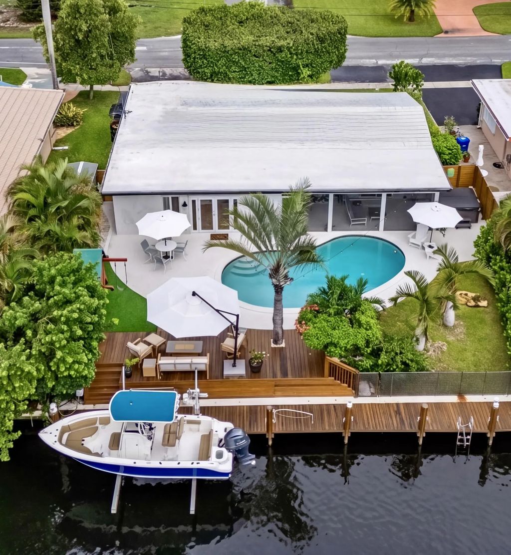 160 Se 9th Street, Pompano Beach