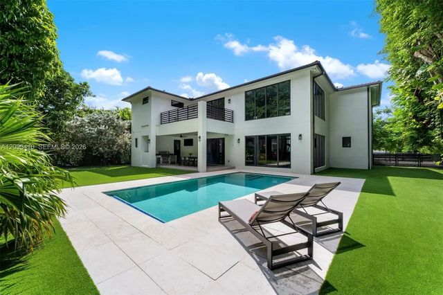 5991 Sw 80th Street, South Miami