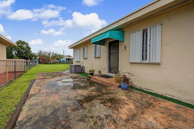 2 of 17 - 7248 Nw 3rd Street, Miami, FL