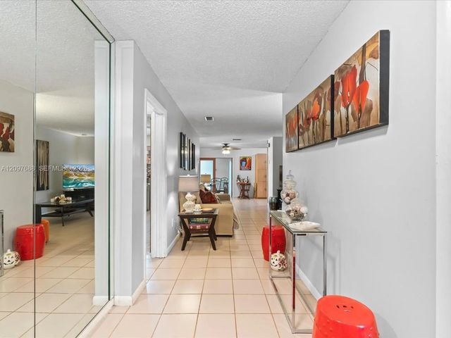 4 of 62 - 1432 Sw 118th Avenue, Miami, FL