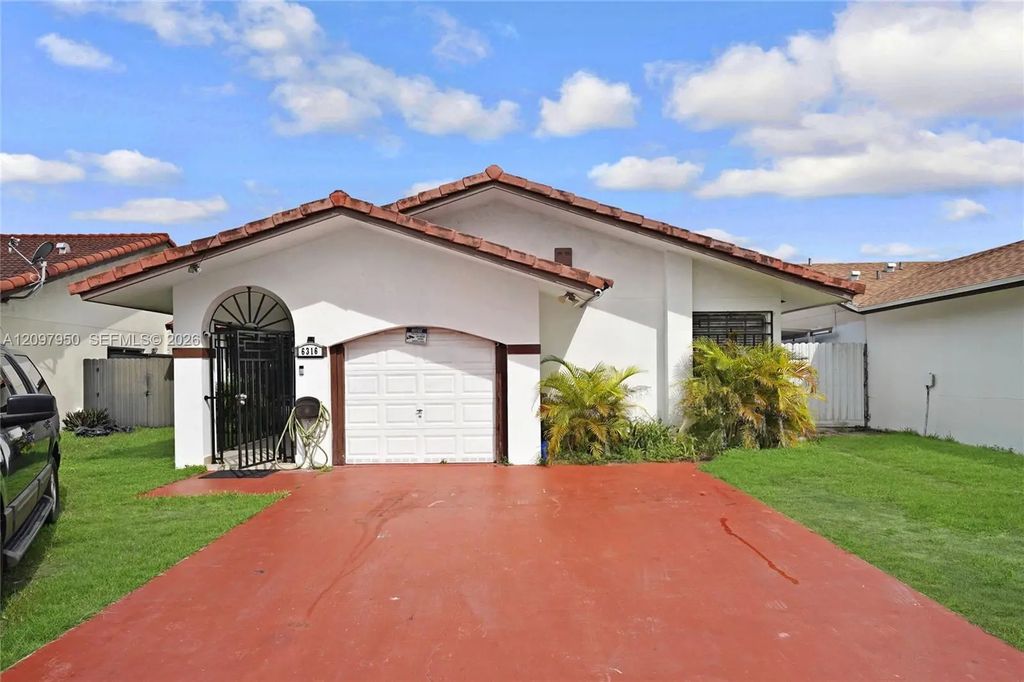 6316 Sw 151st Place, Miami