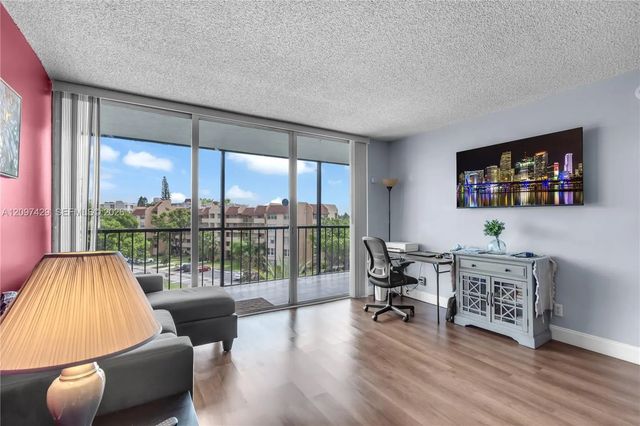 3821 Environ Boulevard #502, Lauderhill