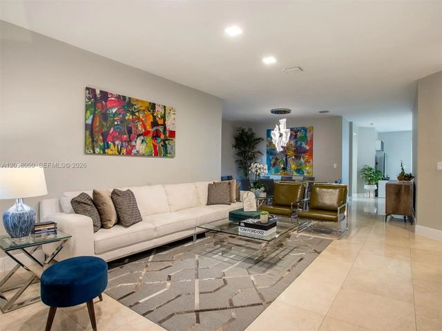 2 of 43 - 11480 Nw 81st Terrace, Doral, FL