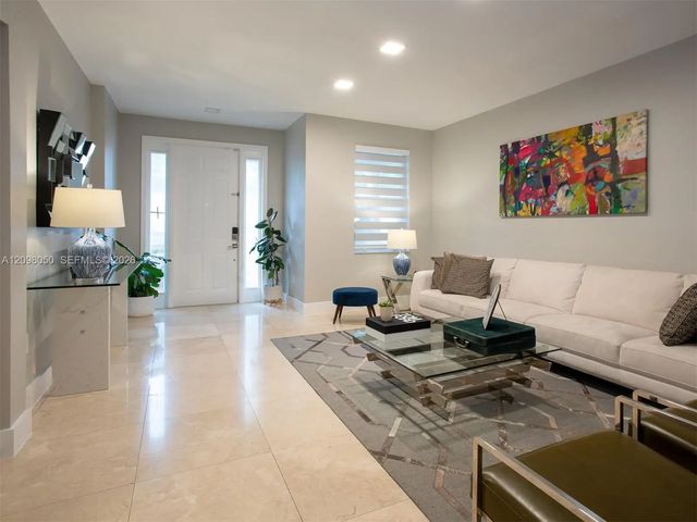 3 of 43 - 11480 Nw 81st Terrace, Doral, FL