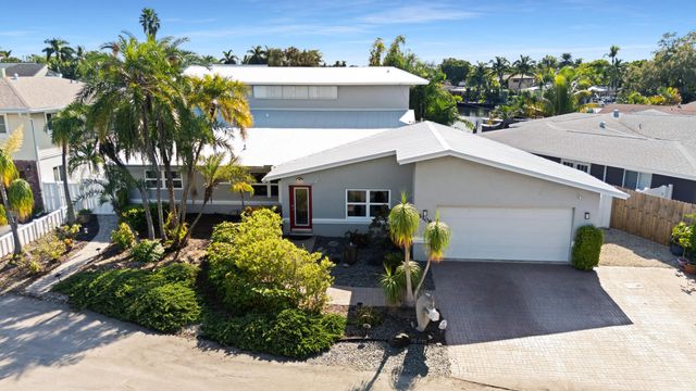3 of 102 - 2108 Ne 24th Street, Wilton Manors, FL