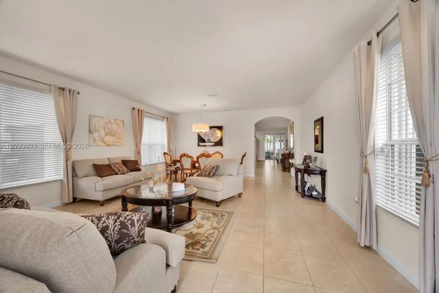 5 of 38 - 17161 Sw 91st Street, Miami, FL