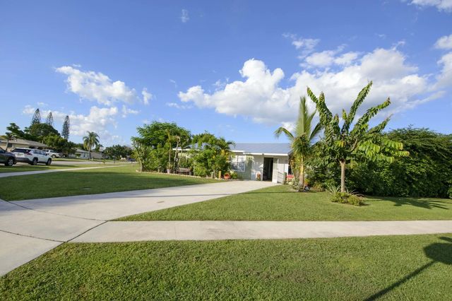 3 of 41 - 221 Sw Calmoso Drive, Port St. Lucie, FL