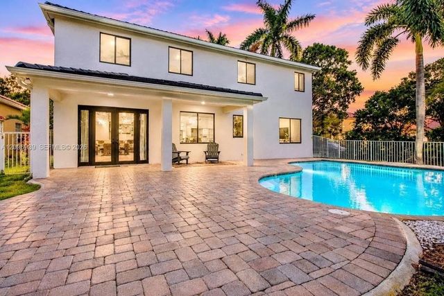 5 of 74 - 1073 Allamanda Way, Weston, FL