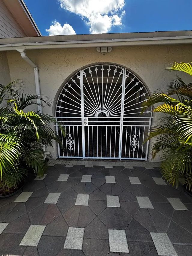 3 of 47 - 5836 Nw 199th Street, Hialeah, FL