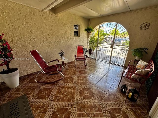 4 of 47 - 5836 Nw 199th Street, Hialeah, FL