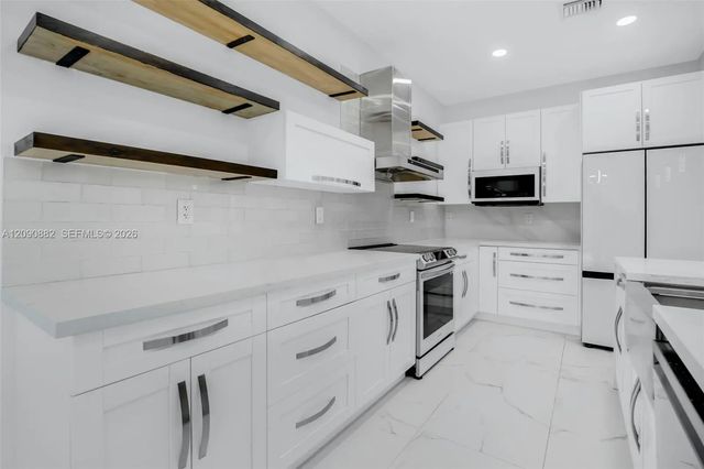 4 of 33 - 19373 Stonebrook Street, Weston, FL