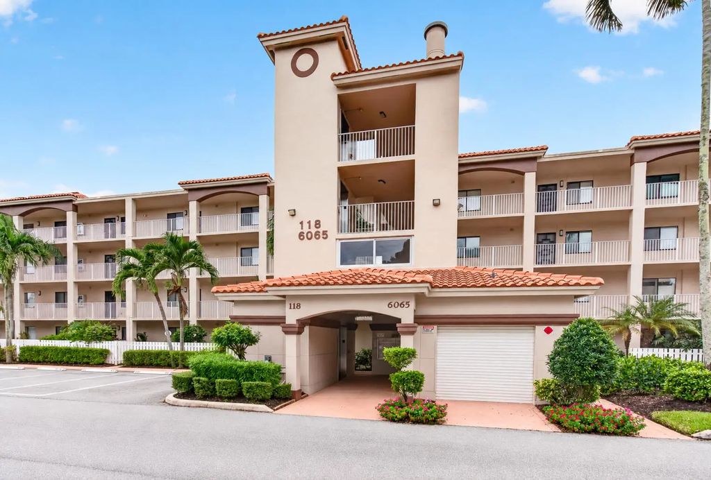 6065 Pointe Regal Circle #403, Delray Beach
