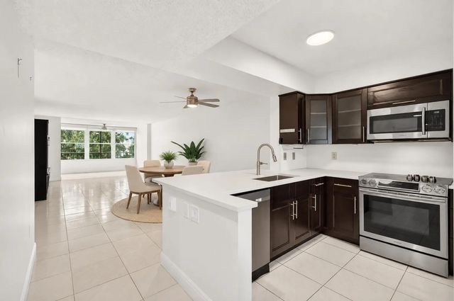 3 of 36 - 6065 Pointe Regal Circle #403, Delray Beach, FL