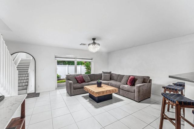 2 of 30 - 114 Wooden Mill Terrace, Jupiter, FL