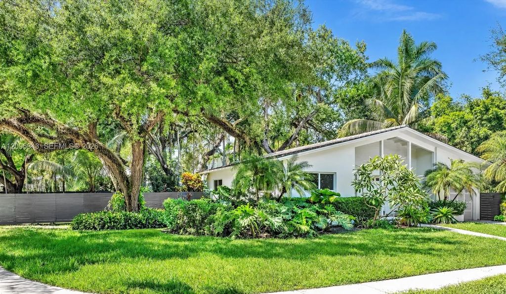 2640 Hilola Street, Miami