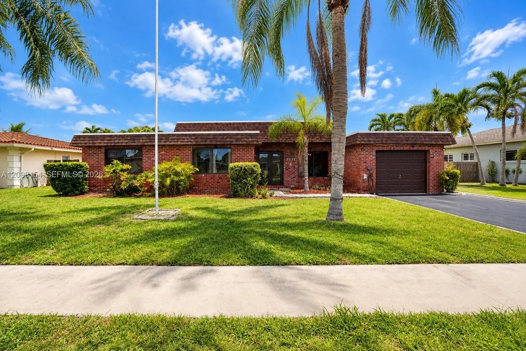 8131 Nw 68th Avenue, Tamarac