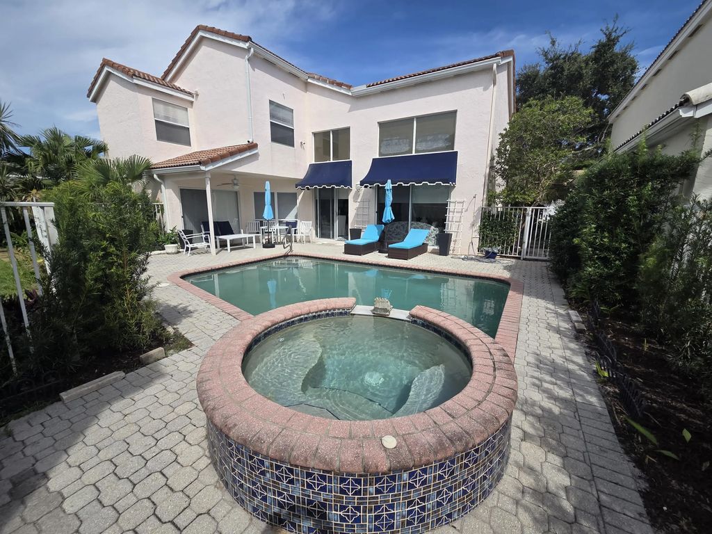 17275 Ventana Drive, Boca Raton