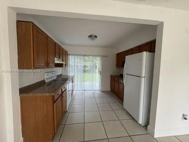 3 of 11 - 6437 Sw 22nd Street, Miramar, FL