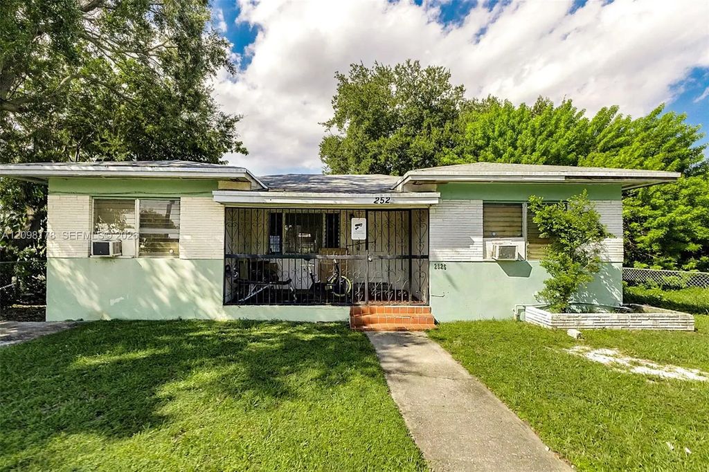 2525 Nw 50th Street, Miami