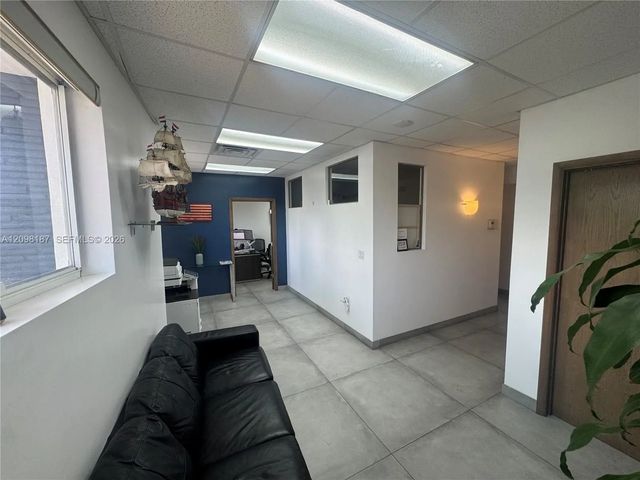 2 of 15 - 6500 Nw 35th Avenue, Miami, FL