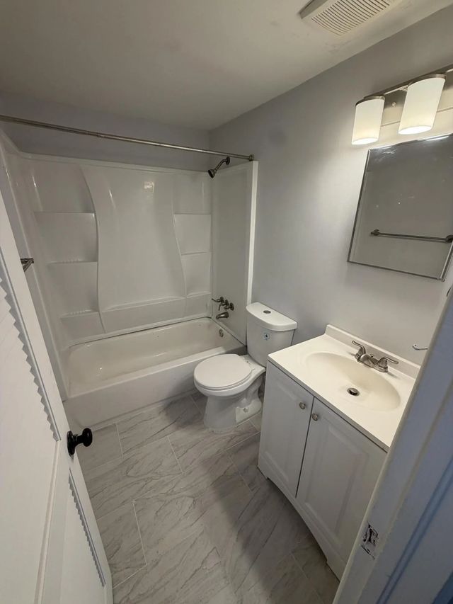 5 of 10 - 1501 Osceola Drive, Westgate, FL