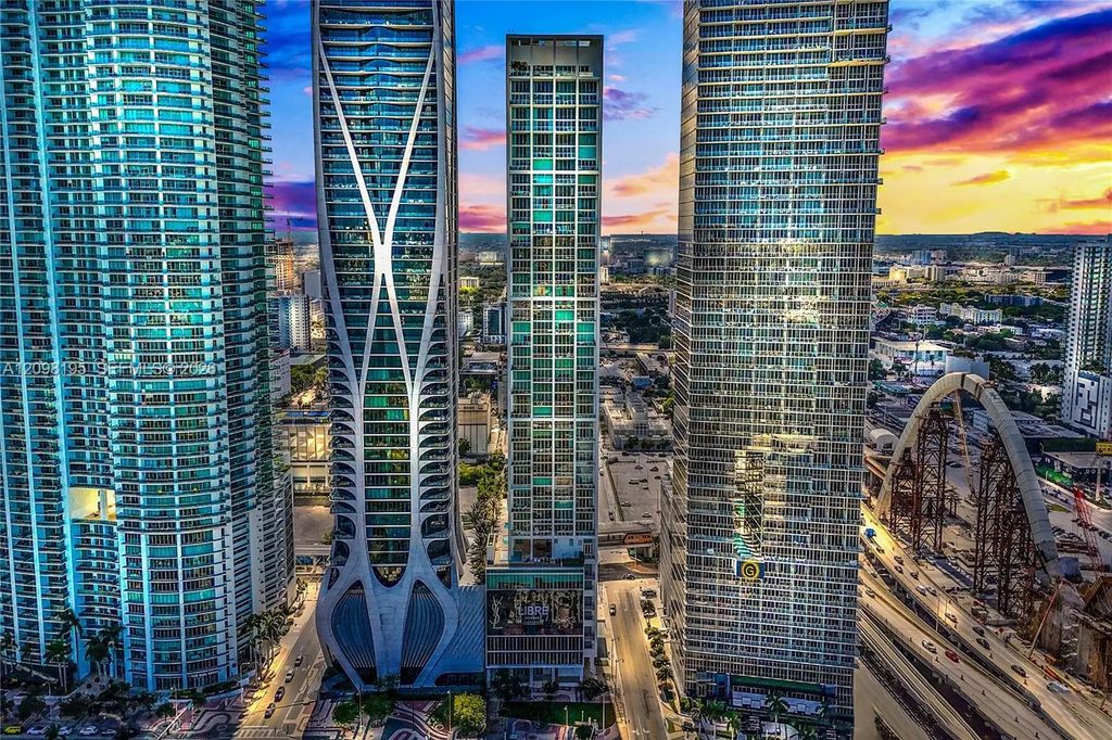 1040 Biscayne Boulevard #3802, Miami
