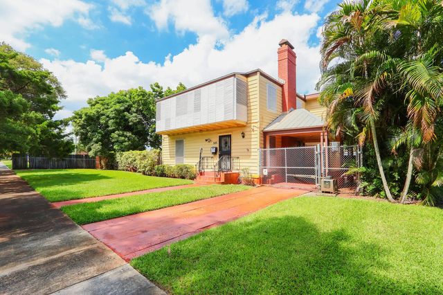 2 of 42 - 525 51st Street, West Palm Beach, FL