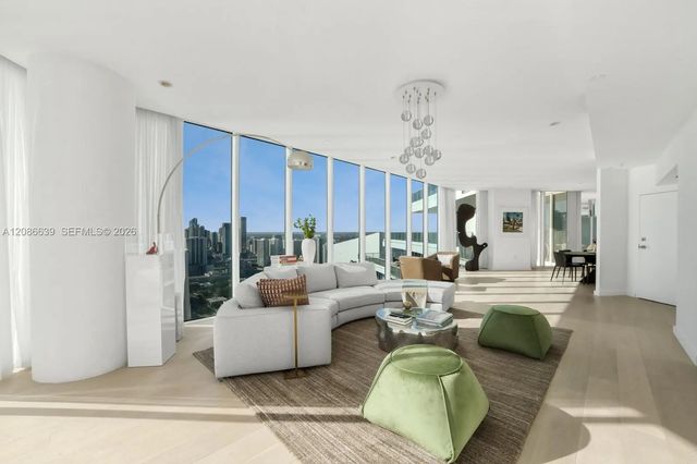 5 of 56 - 2020 N Bayshore Drive #ph4302, Miami, FL