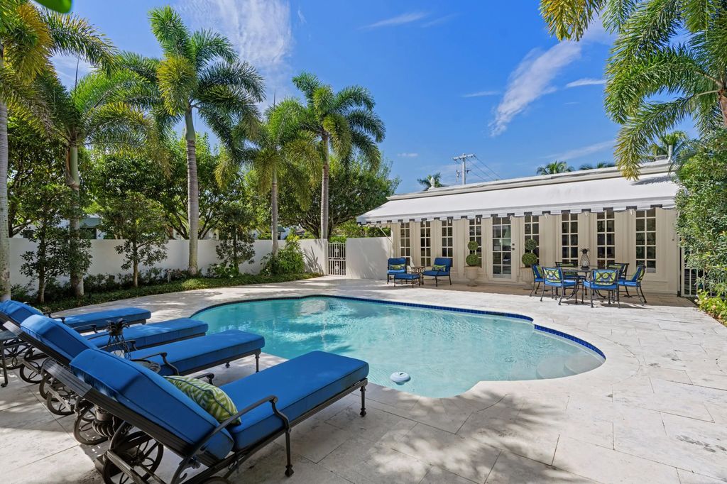 105 Nw 7th Street, Delray Beach