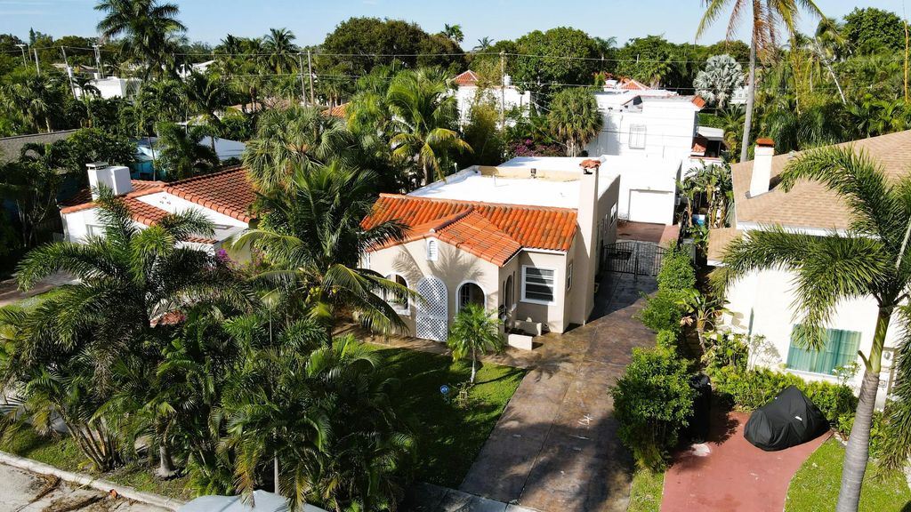 519 Cottage 31st Street, West Palm Beach