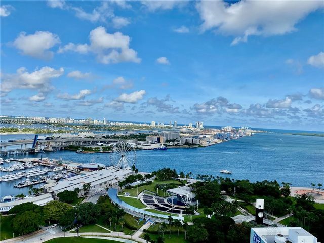 2 of 20 - 253 Ne 2nd Street #3007, Miami, FL
