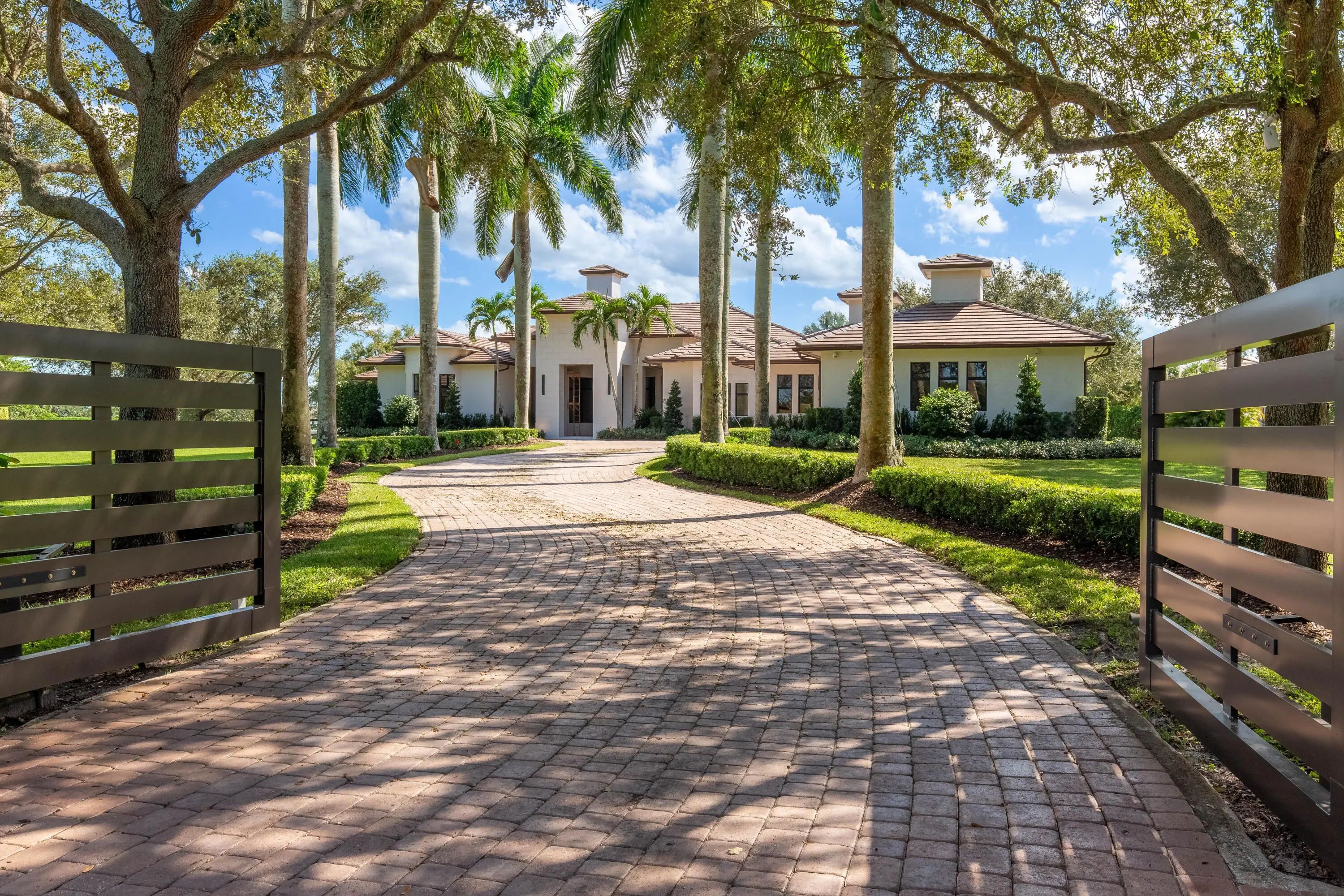 PALM BEACH POINT Residential home - 15448 Sunnyland Lane, Wellington