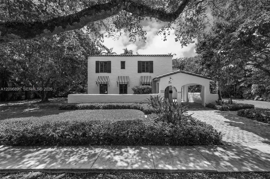 1140 Asturia Avenue, Coral Gables