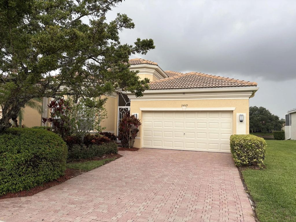 15869 Vivanco Street, Delray Beach