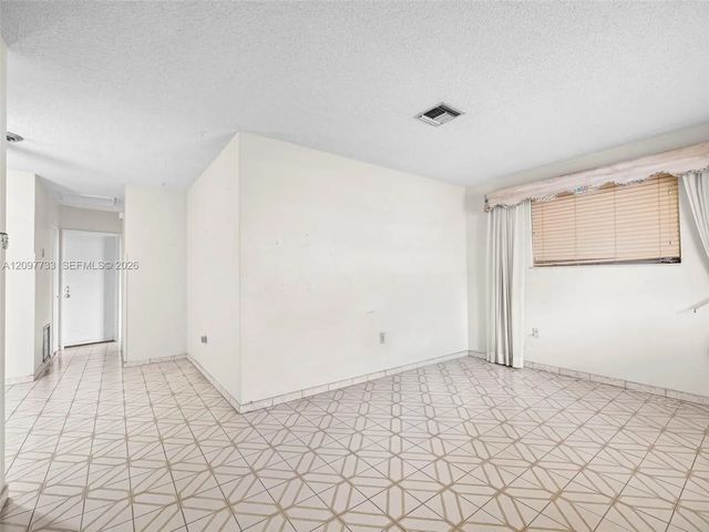 3 of 41 - 743 E 29th Street, Hialeah, FL