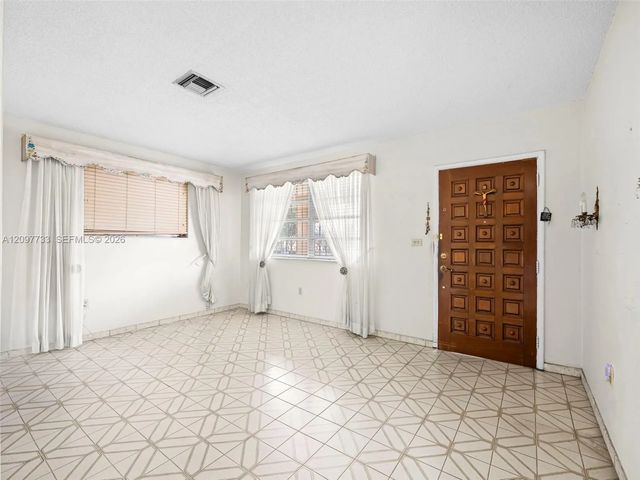 4 of 41 - 743 E 29th Street, Hialeah, FL