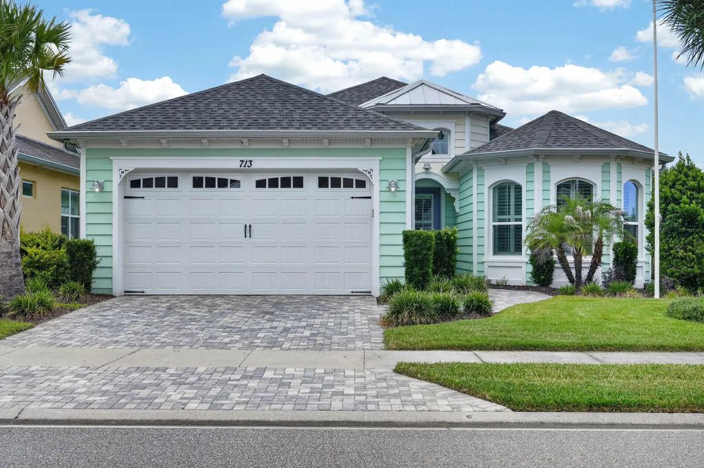 713 Landshark Boulevard, Daytona Beach