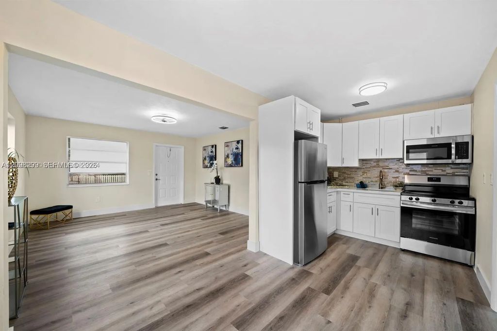 7532 Farragut Street, Hollywood