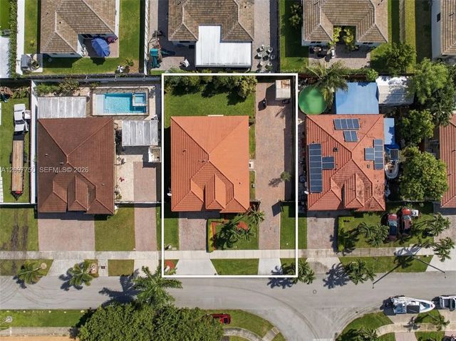 2 of 35 - 1504 Se 5th Street, Homestead, FL