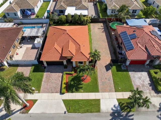 3 of 35 - 1504 Se 5th Street, Homestead, FL