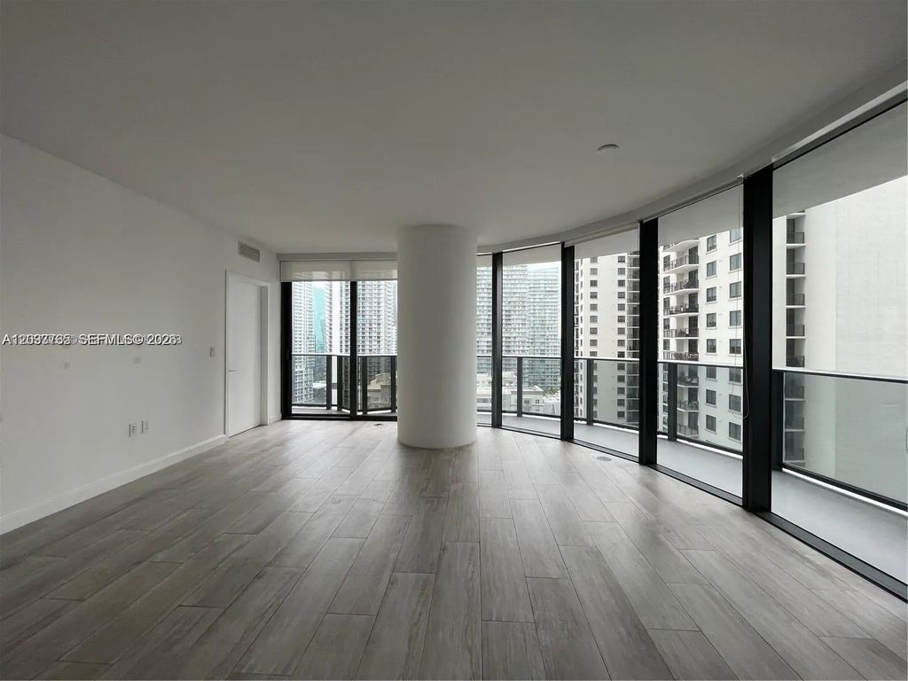 55 Sw 9th Street #1906, Miami