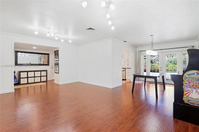 4 of 30 - 16500 E Stonehaven Road, Miami Lakes, FL