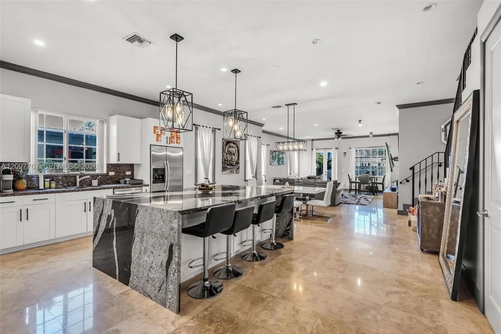 1207 Sw 4th Avenue #1, Fort Lauderdale