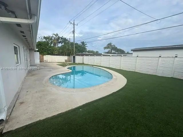 4 of 23 - 9265 Sw 44th Street, Miami, FL