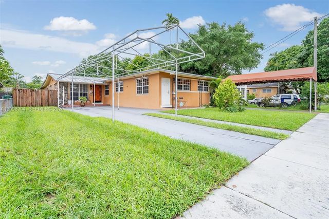 2815 Sw 36th Avenue, Miami
